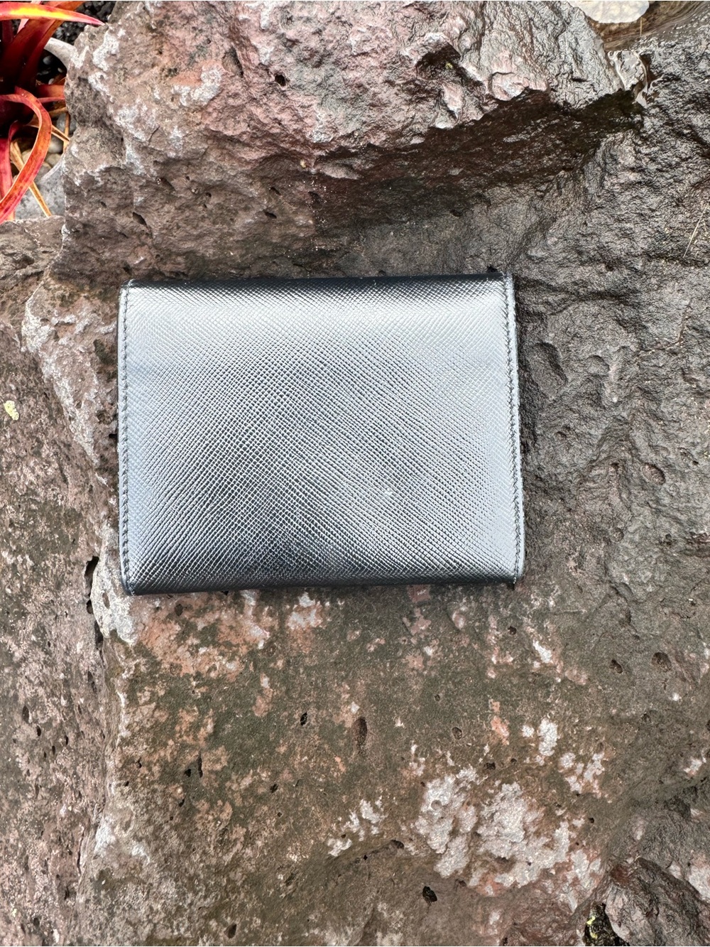 Prada Black Saffiano Leather Bi-Fold Wallet Made in Italy - Picture 3 of 12